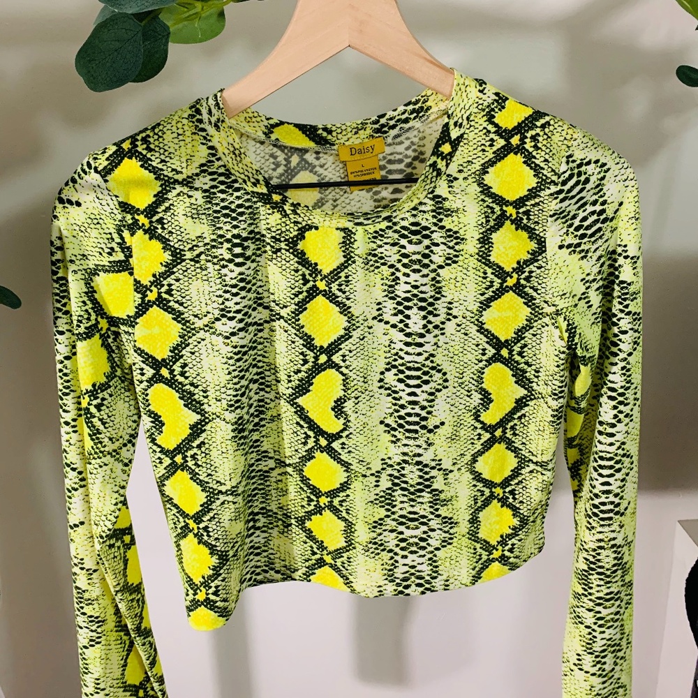 Neon long sleeve crop top